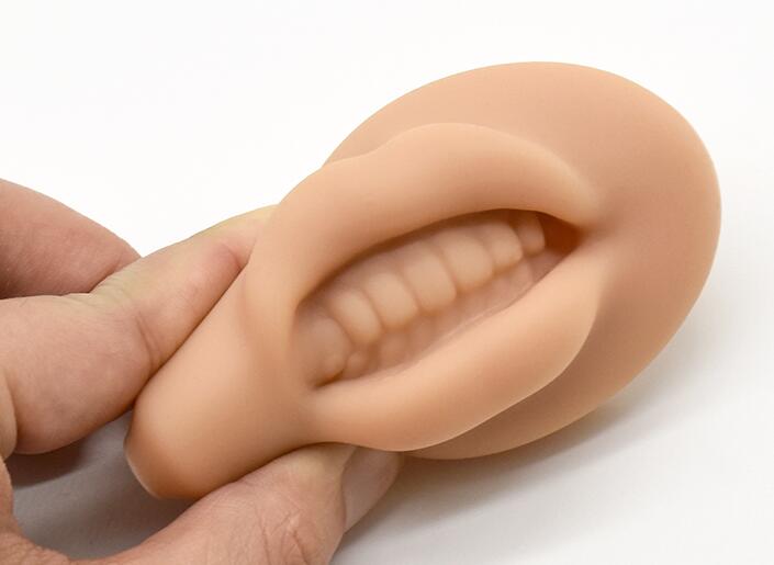 LABIOS REALISTICOS SILICONA 3D